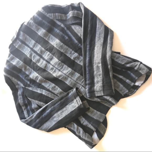 Zara Women's Black Blue White Striped Tweed Blazer - Picture 2 of 3